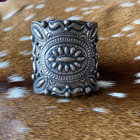 Double D Ranch Jewelry - 🛑SOLD🛑Darryl Becenti Sterling repoussecuff